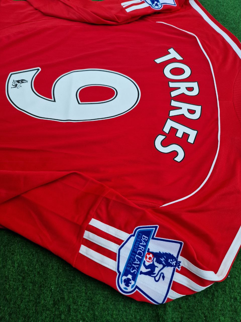 Fernando Torres Liverpool Red Retro Football Jersey