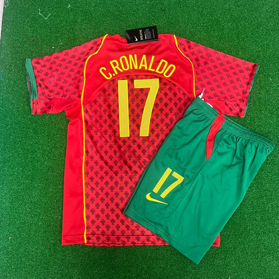 Cristiano Ronaldo Portugal 2004 Heimtrikot für Kinder – Trikot für Kinder – | KinderTrikot | Maillot Enfant Personalisierbares Fußballshirt