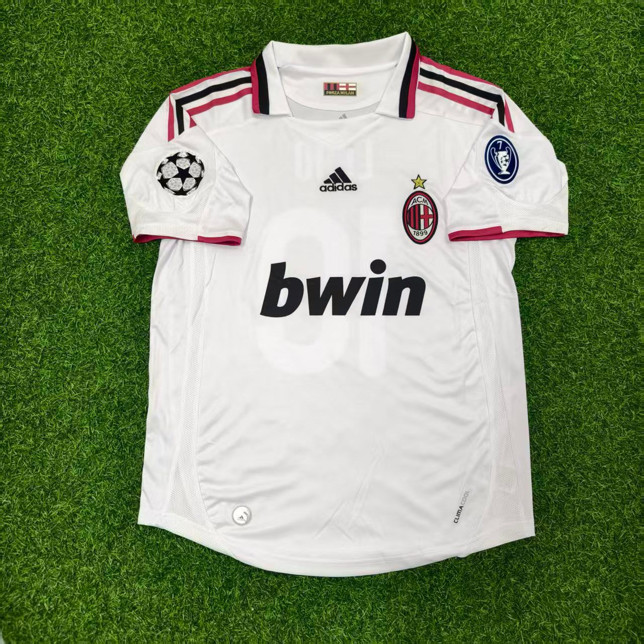 Rafael Leao Milan Retro Season White Retro Jersey Trikot Maillot
