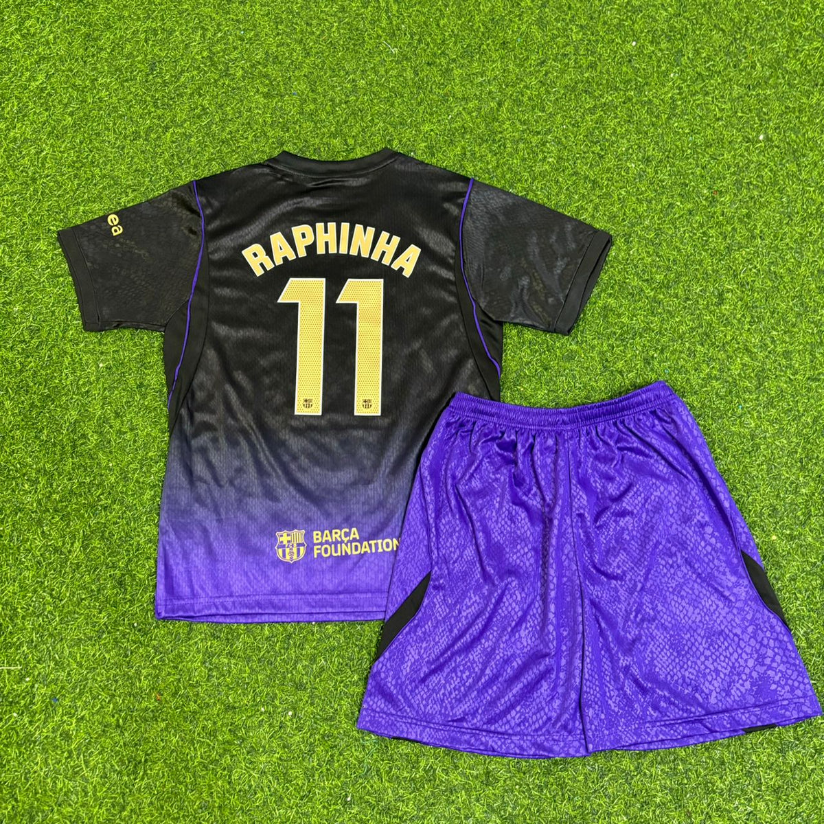 Raphinha #11 Barcelona 2027 Neue Saison Auswärts Kinder Trikot Fußballtrikot