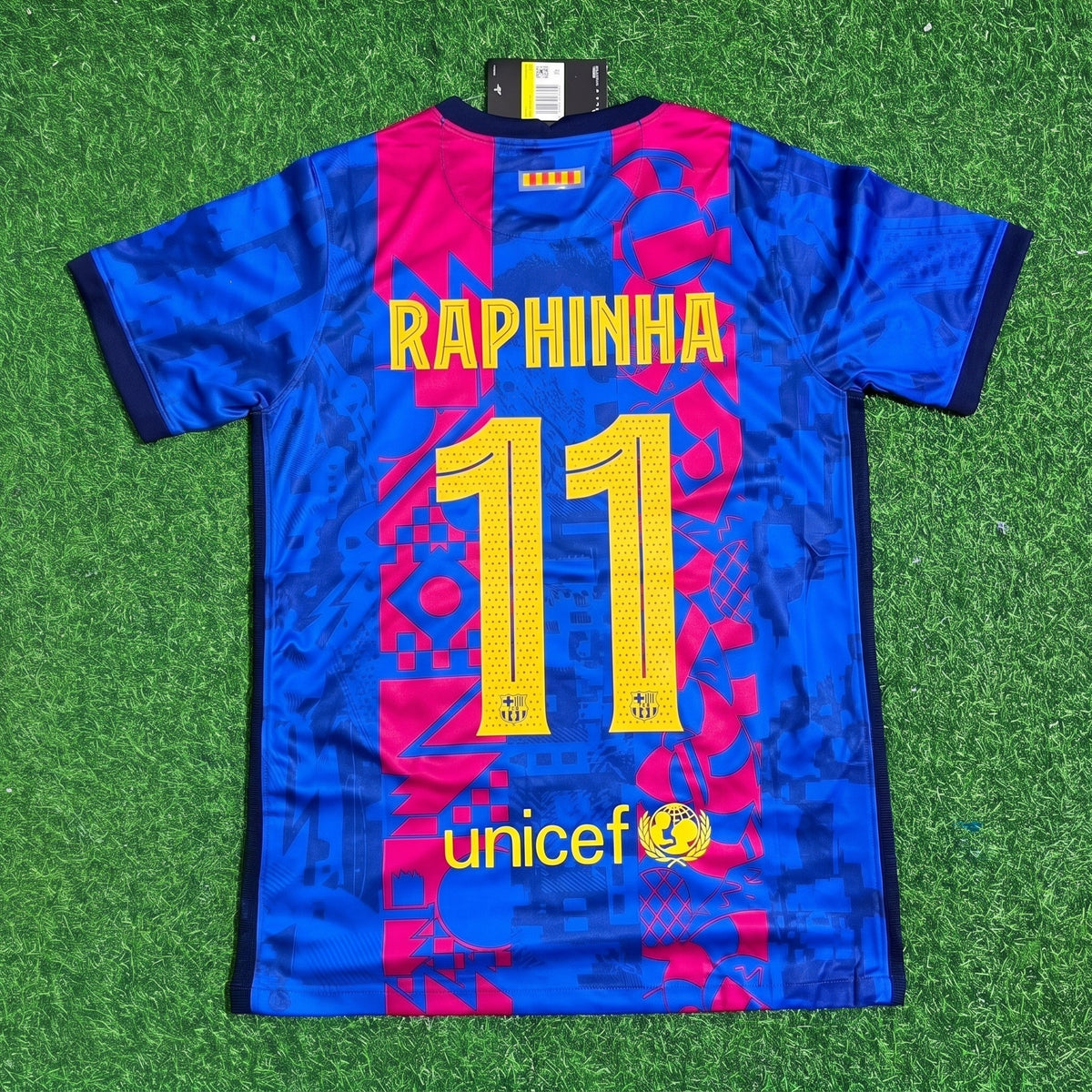 Raphinha #11 Barcelona Third Retro Jersey Trikot Soccer Shirt