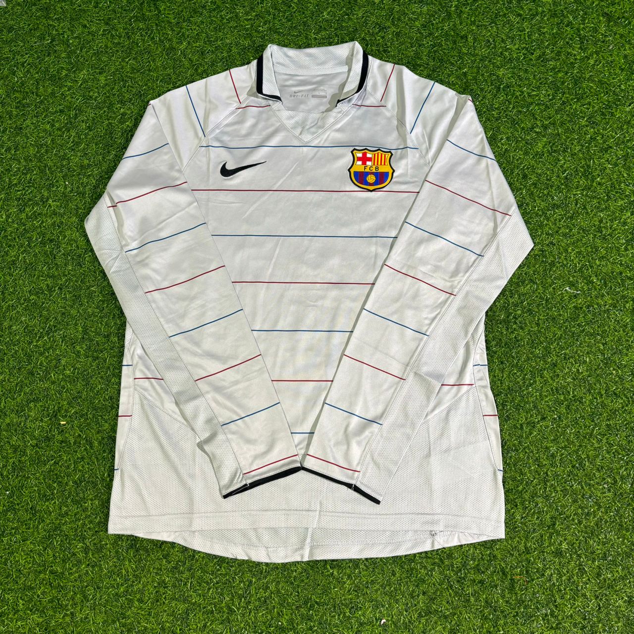 Ricardo Quaresma #20 Barcelona 2003 2004 Away Long Sleeve Retro Football Jersey Kit
