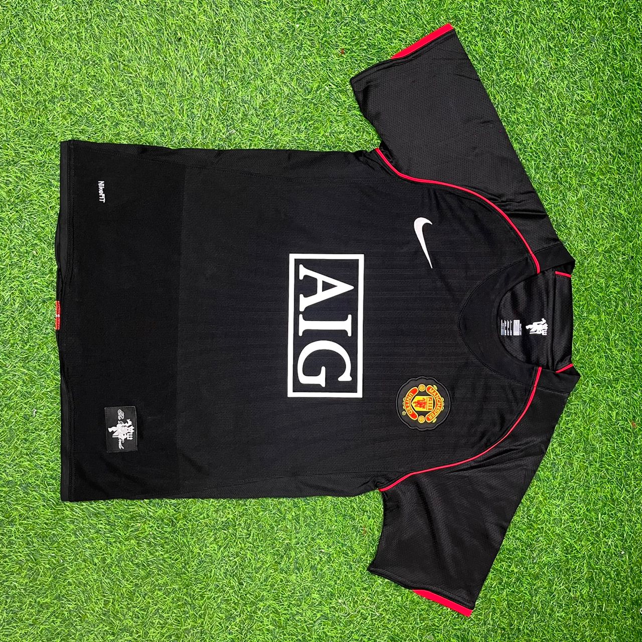 rio-ferdinand-manchester-