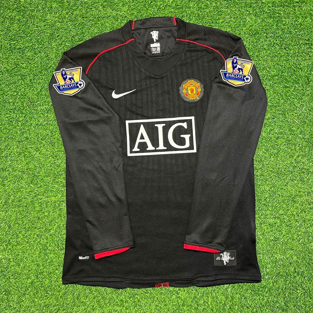 rio-ferdinand-manchester-