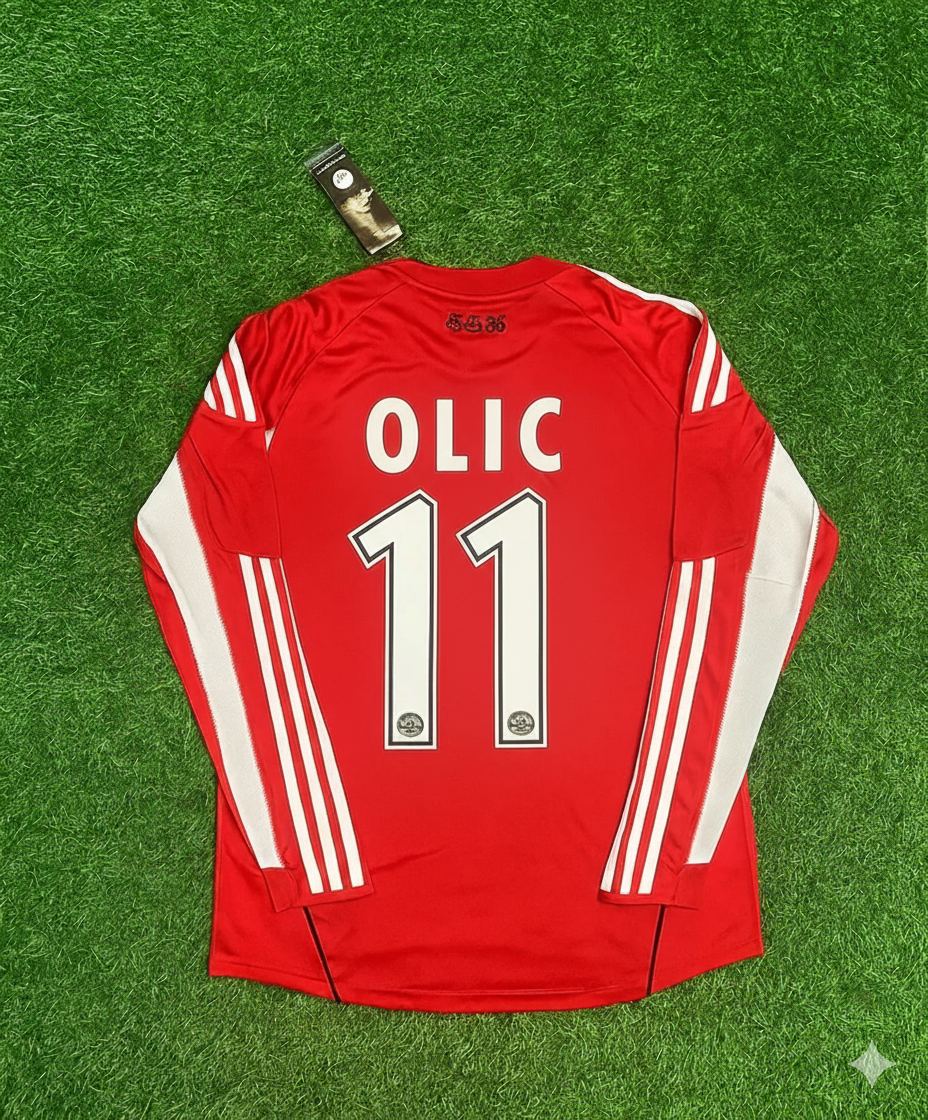 Ivica Olic FC Bayern Munich 2010/11 Red Retro Trikot Jersey Trikot Soccer Shirt