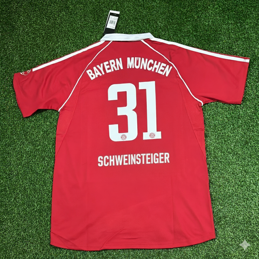 Bastian Schweinsteiger Bayern Munich 2006/07 Red Retro Football Jersey Kit