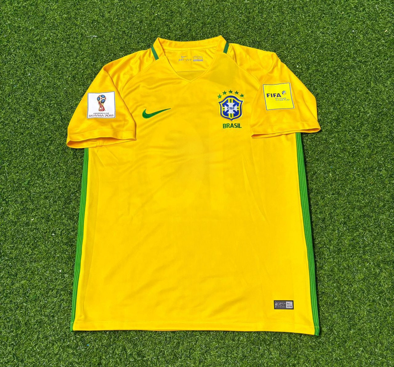 Hulk #21 Brazil 2018 World Cup Home Football Jersey