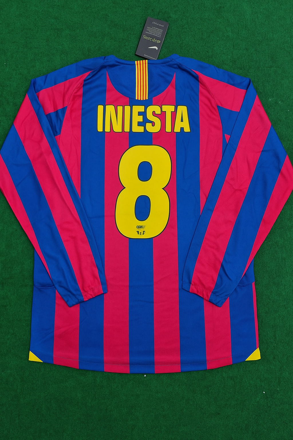 Andres Iniesta Barcelona 2014 Retro Jersey