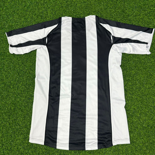 Juventus 2004-2005 Black White Home Retro Football Jersey