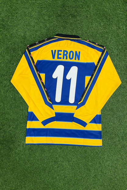 Maillot de football rétro à manches longues Juan Sebastian Veron Parme 1999/2000