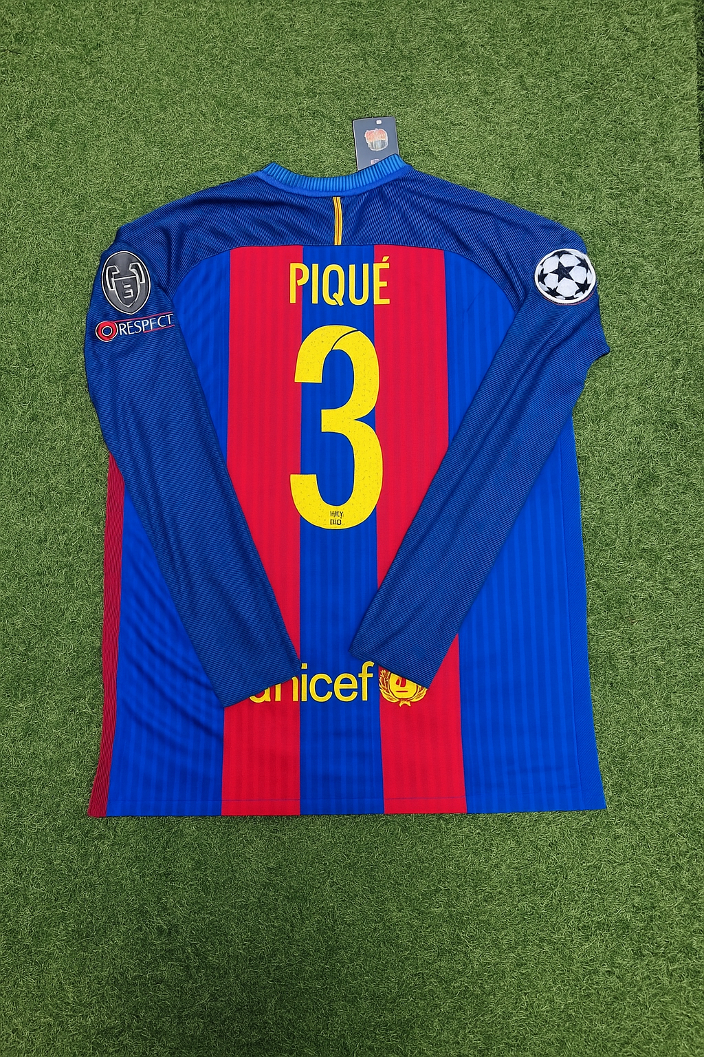 Gerard Pique Barcelona 2016 Special Edition Jersey with FIFA World Championship Patch Soccer Jersey