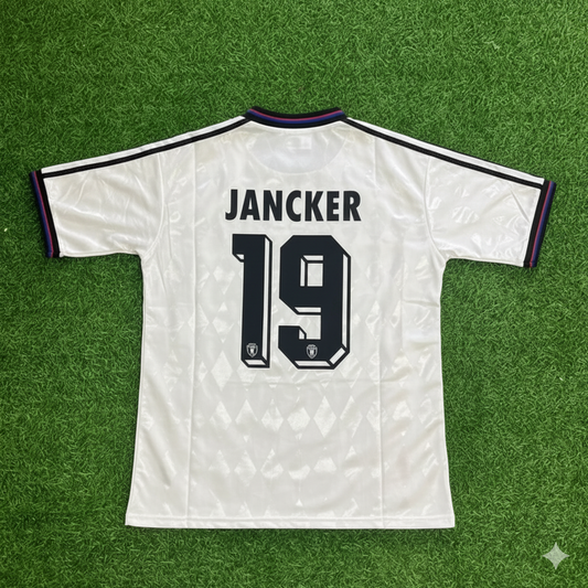 Carsten Jancker Bayern Munich 1997-1998 Away White Retro Football Jersey Kit