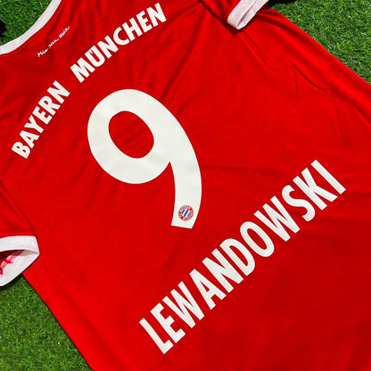 Maillot domicile rétro Robert Lewandowski Bayern Munich 2017-2018