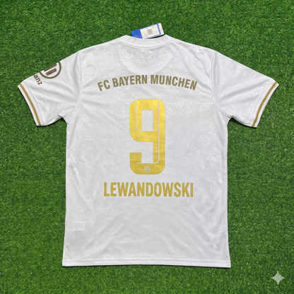 Robert Lewandowski #9 Bayern München 125 Years Anniversary Special-Edition White Jersey