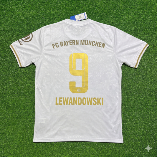 Robert Lewandowski #9 Bayern München 125 Years Anniversary Special-Edition White Jersey