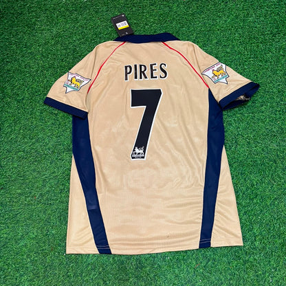 Robert Pirès #7 Arsenal 2001-2002 Away Golden Retro Jersey