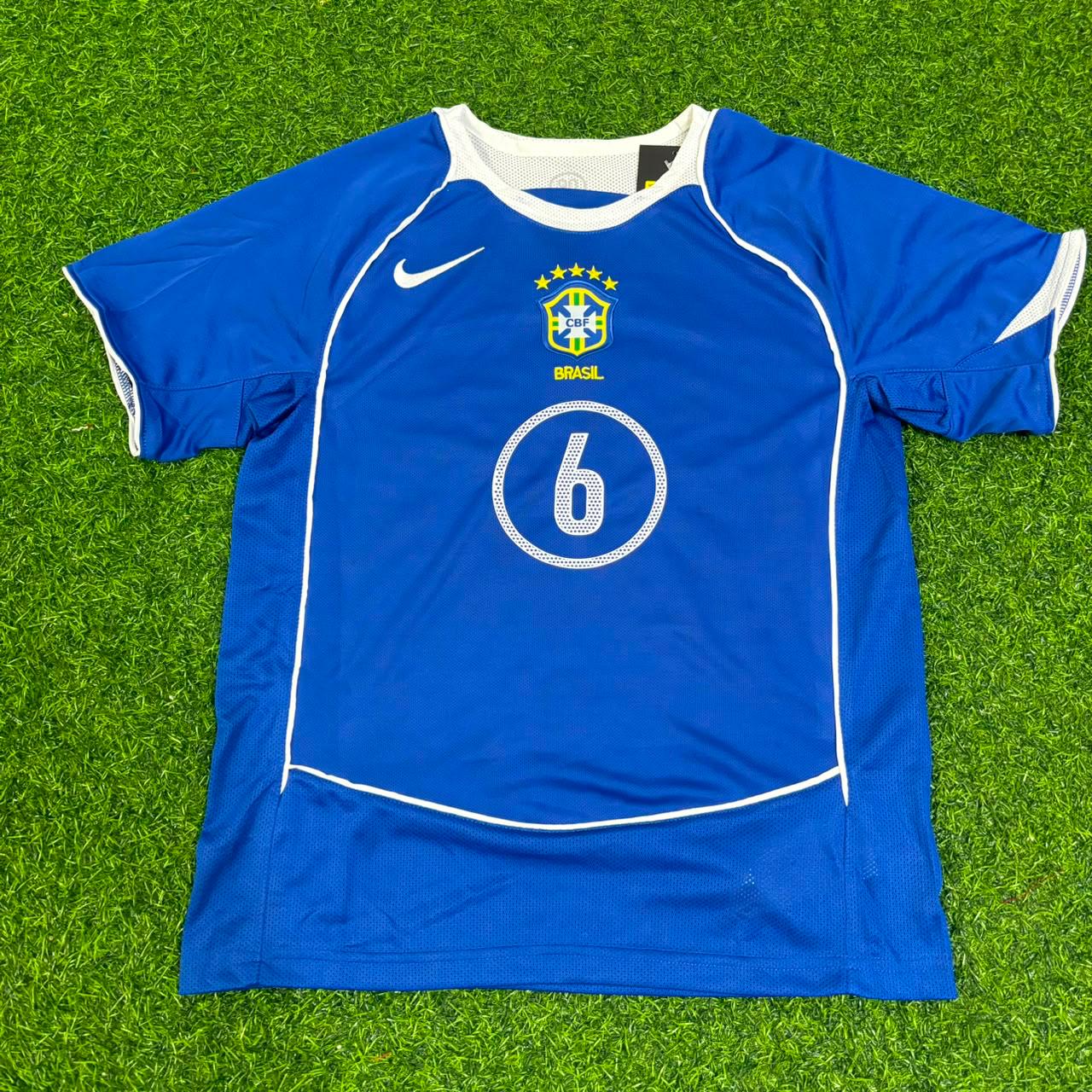 Roberto Carlos Brazil 2004 Blue Retro Football Jersey Kit