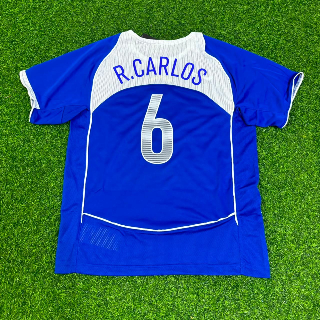 Roberto Carlos Brazil 2004 Blue Retro Football Jersey Kit
