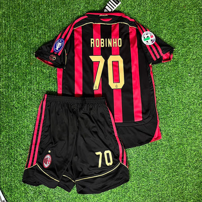Robinho 70 AC Milan 2007 Retro Kids Kit Set Kindertrikot Maillot Enfant Kindertrui Soccer Shirt