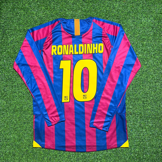 Ronaldinho #10 Barcelona 2005-2006 Long Sleeve Retro Jersey