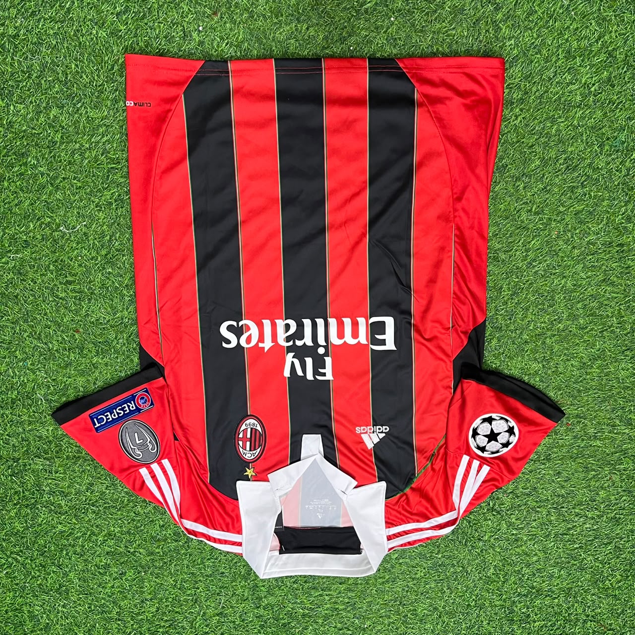 Ronaldinho – AC Milan Home Retro Kit Jersey – | Trikot | Maillot Soccer Shirt