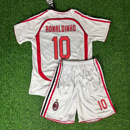 Ronaldinho – Maillot rétro blanc AC Milan – | Kindertrikot | Maillot Enfant Maillot De Football