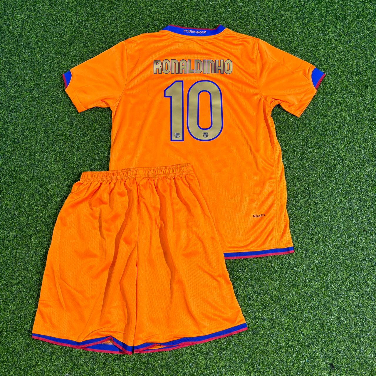 Ronaldinho Barcelona 2006-2007 Orange Kids Retro Football Jersey