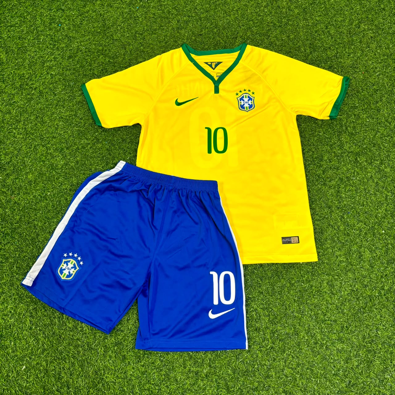 Ronaldinho Brasilien 2004–2006 Retro-Fußballtrikot für Kinder