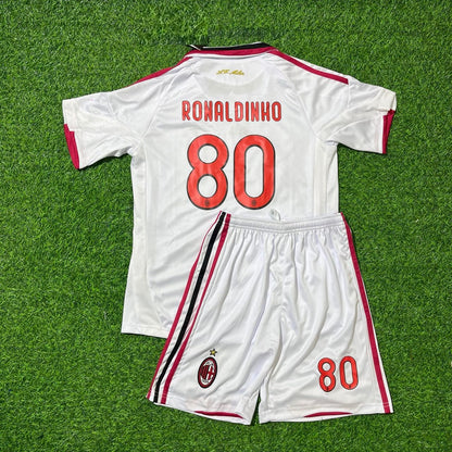 Ronaldinho Gaucho AC Milan 2009-2010 White Kids Retro Football Jersey Trikot