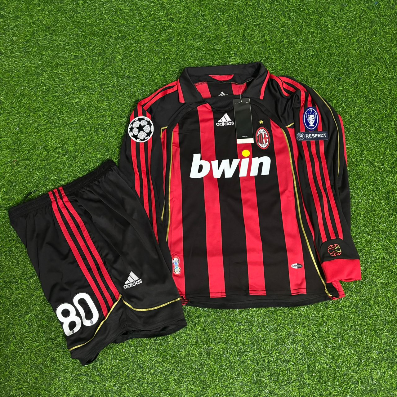 Maillot de football rétro à manches longues Ronaldinho Gaúcho AC Milan 2009 domicile