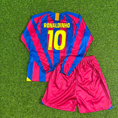 Ronaldinho Gaúcho Barcelona 2005-2006 Long Sleeve Kids Retro Football Jersey