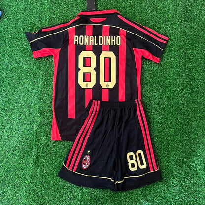 Ronaldinho AC Milan Retro Kids Kit Set Kindertrikot Maillot Enfant Kindertrui (Ages 3-13)