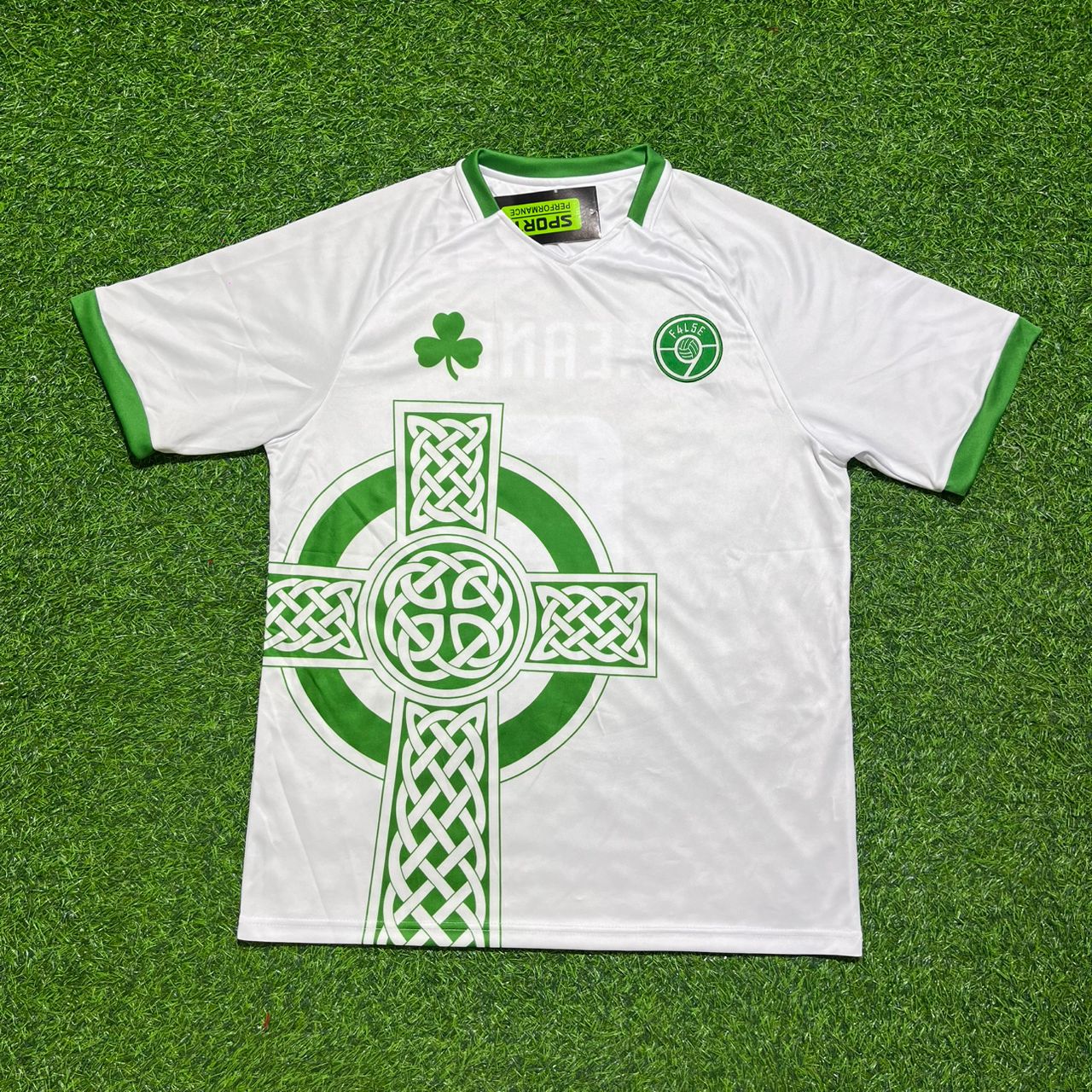 Roy Keane 6 – Irland Vintage Special Edition Weißes Fußballtrikot-Set