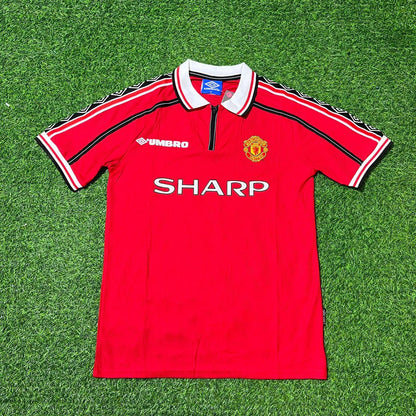 Roy Keane Manchester United 1999 Red Retro Football Jersey