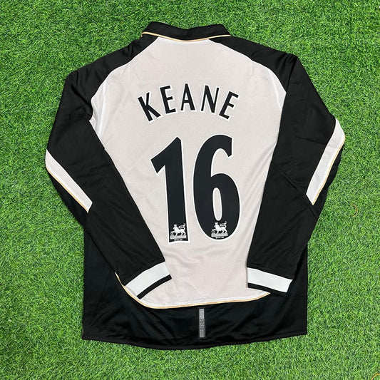 Roy Keane Manchester United 2001/2002 Retro Reversible Football Jersey Kit