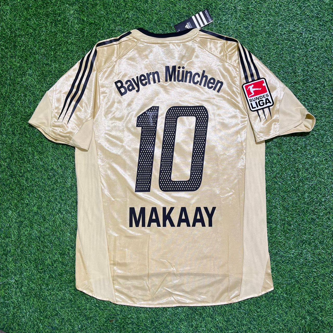 Roy Makaay Bayern München 2004/05 Retro Golden Fußballtrikot Set