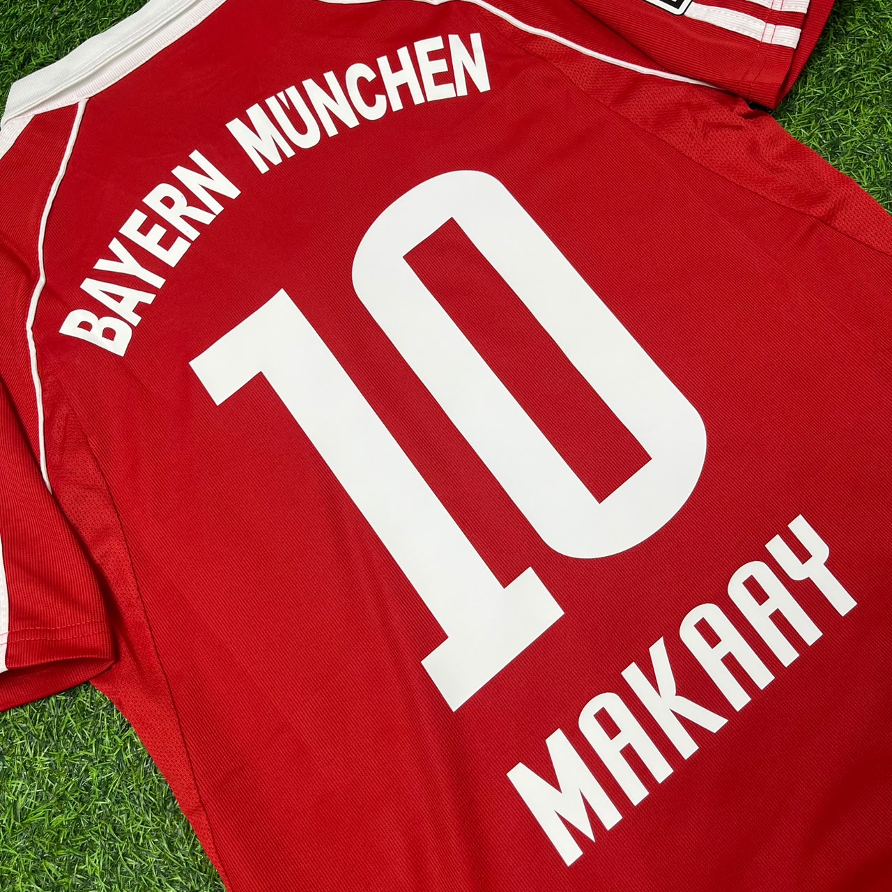 Roy Makaay Bayern Munich 2005 06 Red Home Retro Football Jersey