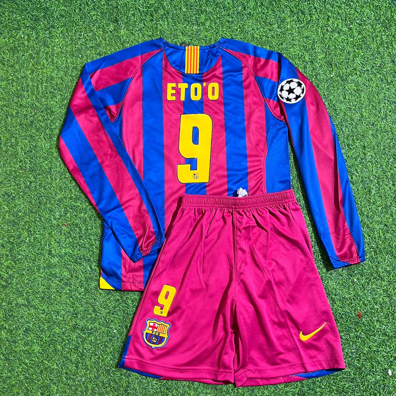 Samuel Eto'o Barcelona 2005-2006 Long Sleeve Kids Retro Football Jersey