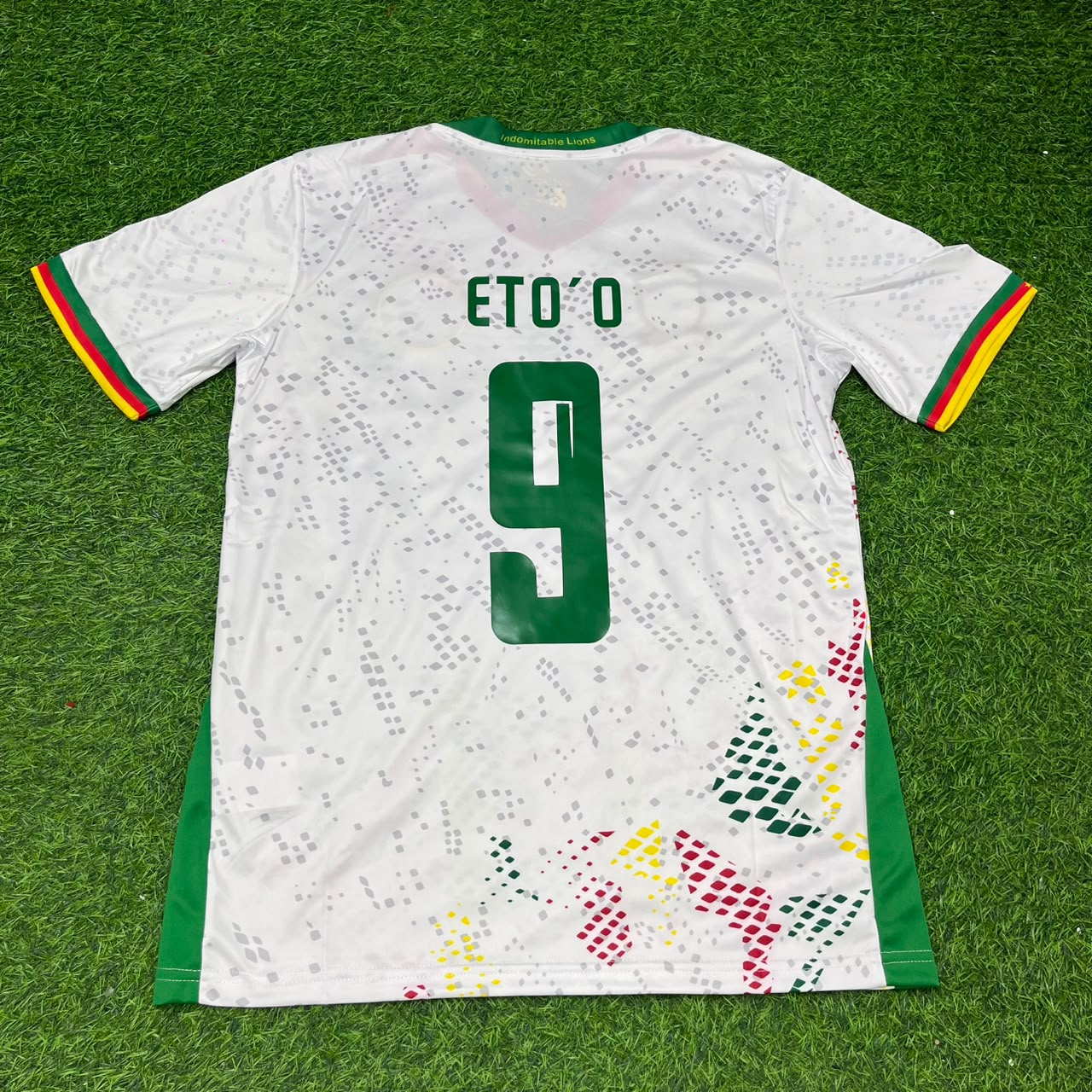 Samuel Eto'o Cameroon Home White Retro Football Jersey