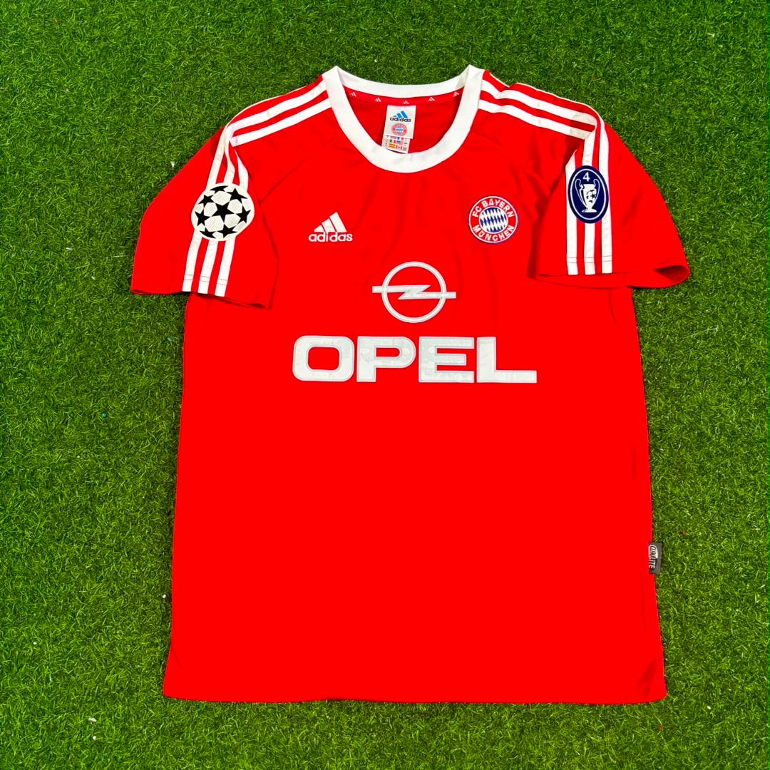 Samuel Kuffour FC Bayern Munich 2000/2001 Retro Fußballtrikot