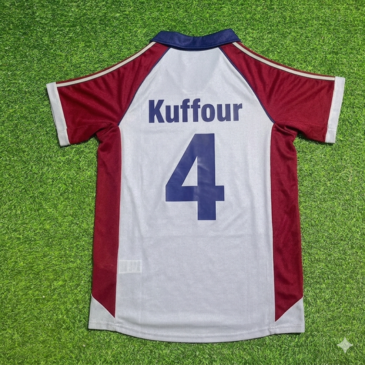 Maillot de football rétro extérieur gris Samuel Kuffour #4 FC Bayern München 1998-1999