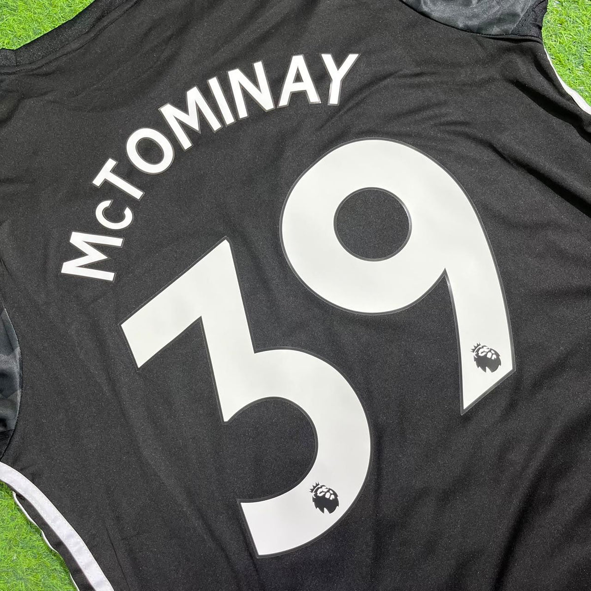 Scott McTominay Manchester United 2017-2018 Black Retro Football Jersey