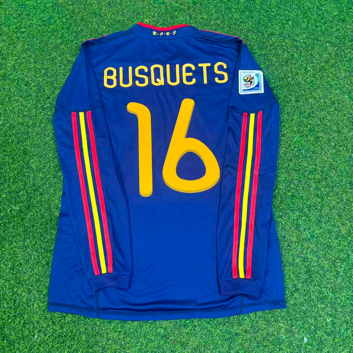 Sergio Busquets - Maillot Rétro Finale Coupe du Monde 2010 Espagne
