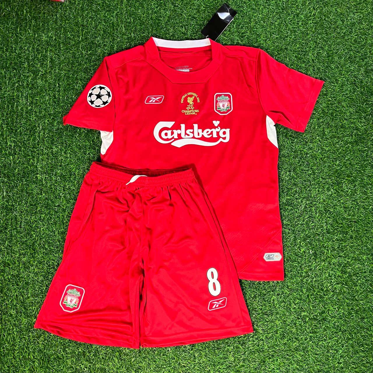 steven-gerrard-liverpool-2005-