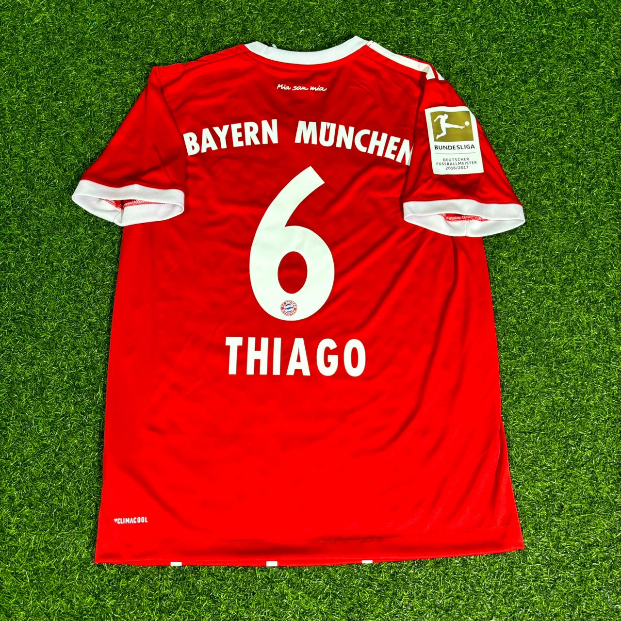 Thiago Alcantara Bayern Munich 2017-2018 Retro Home Jersey