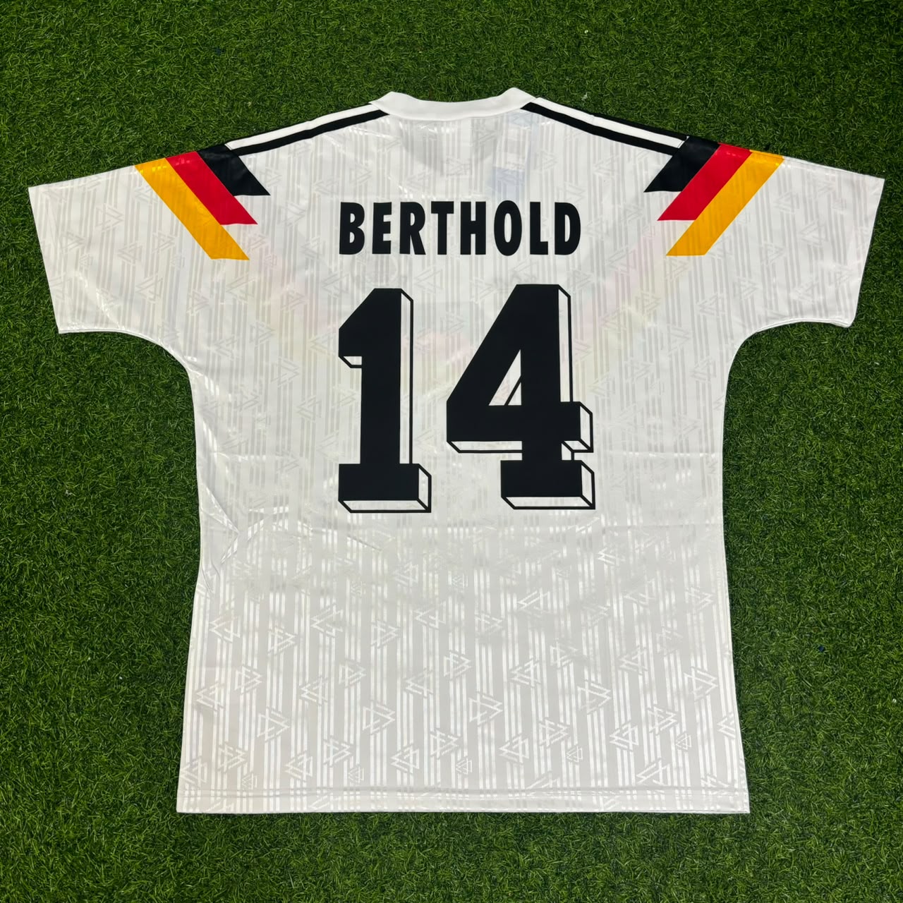 Thomas Berthold Deutschland 1990 FIFA Fussball-Weltmeisterschaft Retro Trikot-Set