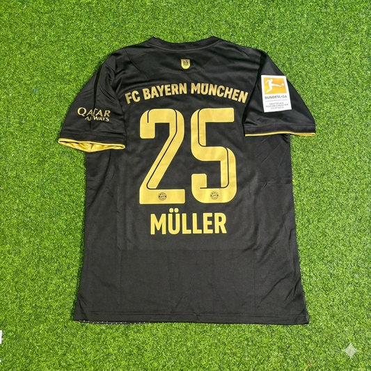 Thomas Müller Bayern Munich 2021-2022 Away Football Jersey