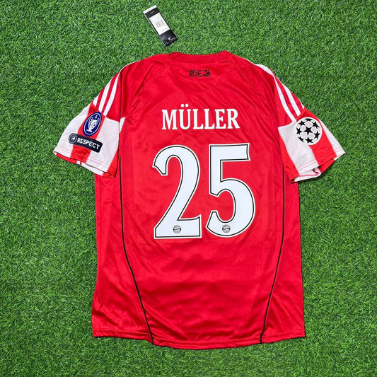 Thomas Müller Bayern Munich 2010/11 Home Jersey Trikot