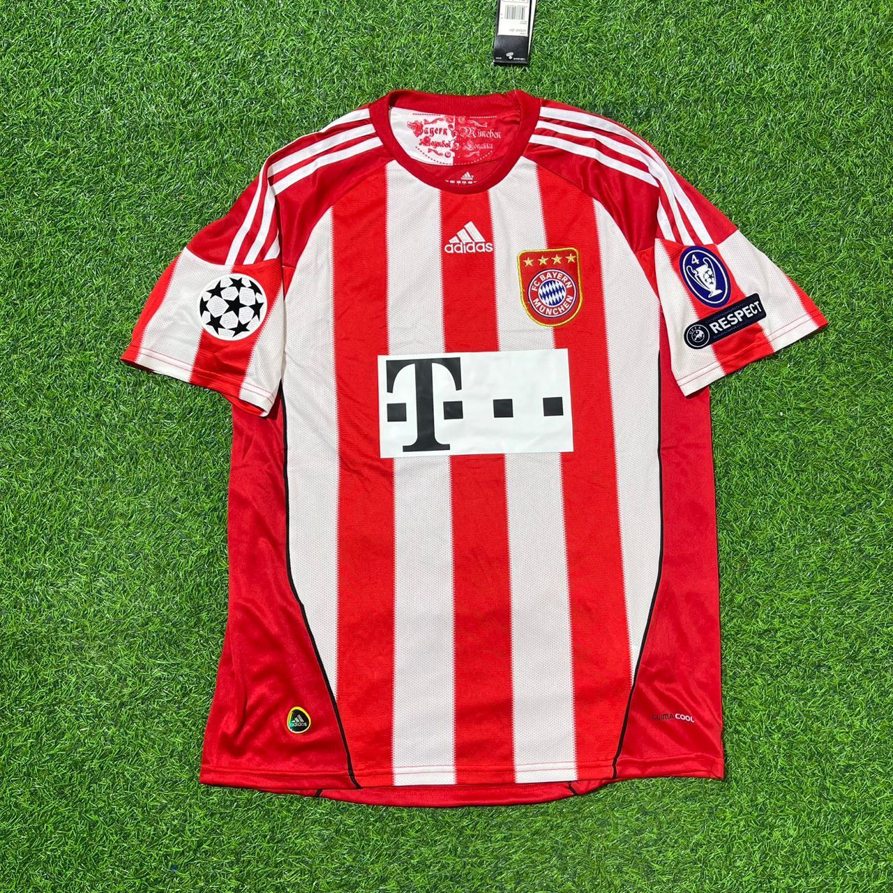 Thomas Müller Bayern Munich 2010/11 Home Jersey Trikot