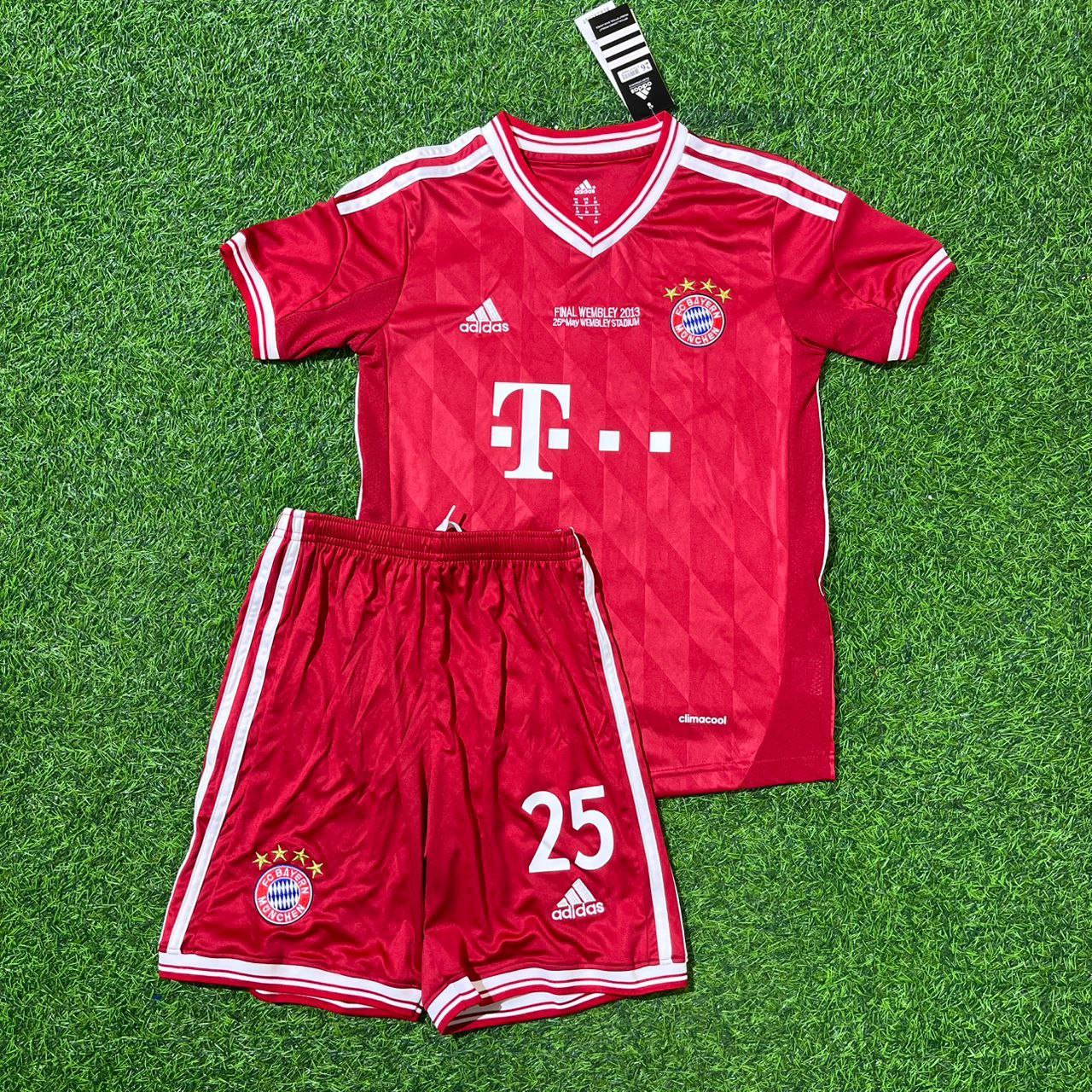 Thomas Müller Bayern Munich 2013 Champions League Final Kids Football Jersey Kit
